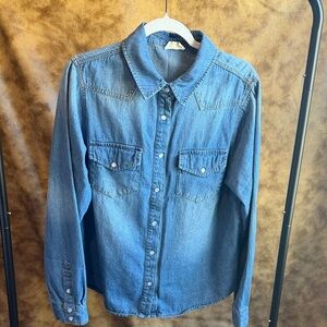 Denim Pearlsnap Western Shirt - Medium Blue